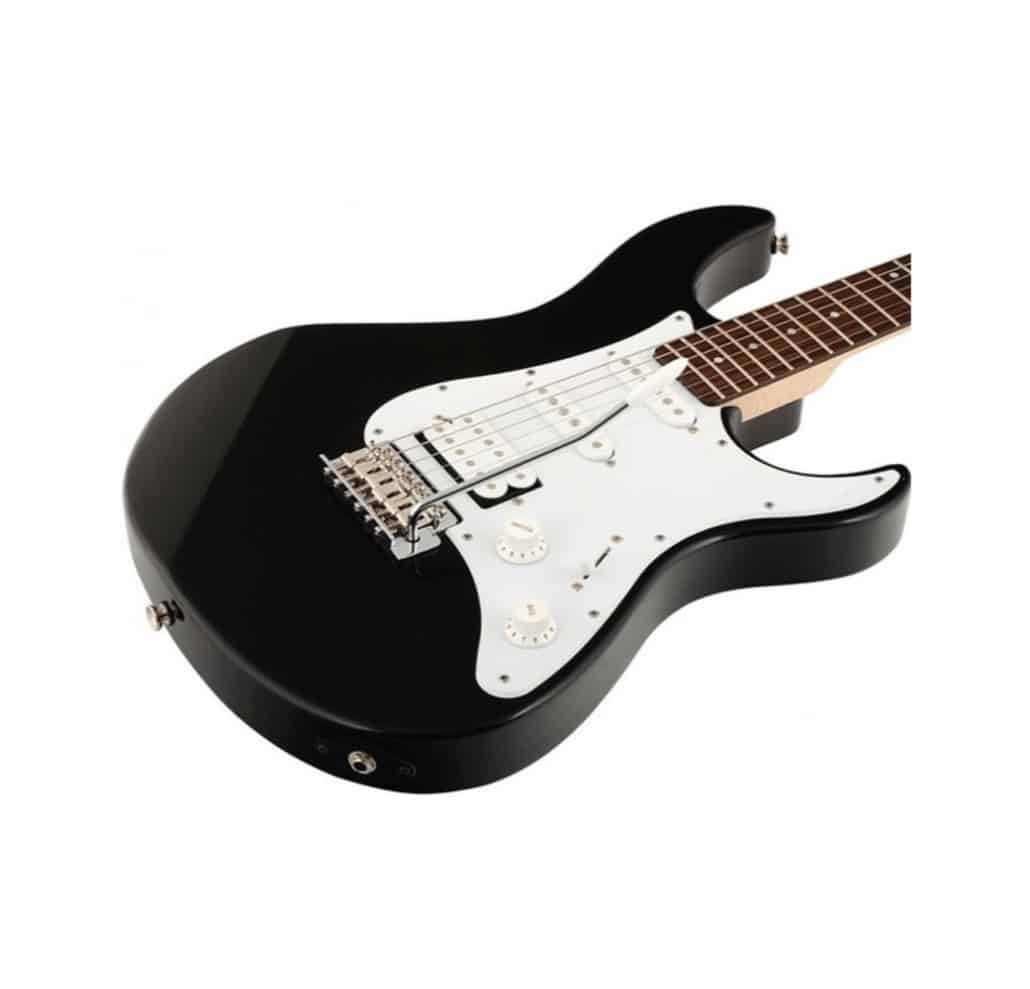 Guitarra electrica Pacifica PAC012 Black - Yamaha