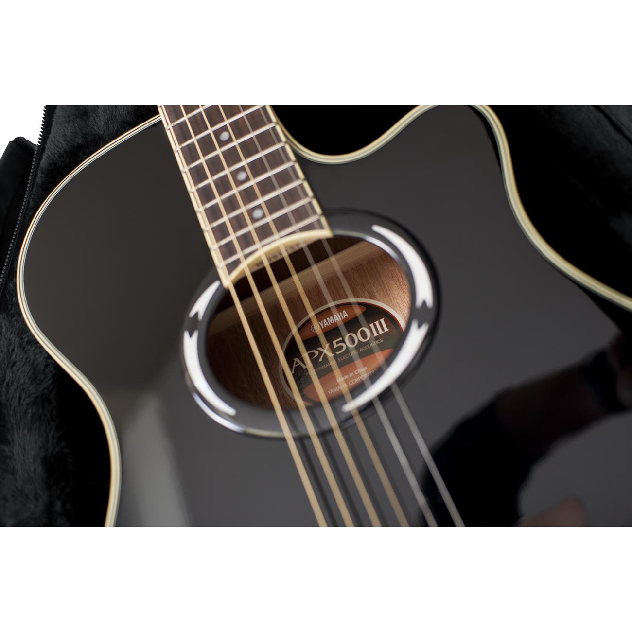 Gator GL-APX Case liviano para guitarra tipo APX