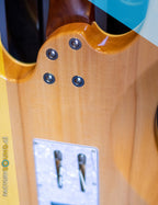 Aria® 714-MK2 Guitarra Eléctrica Fullerton Flamed Stratocaster® Style | Marble White