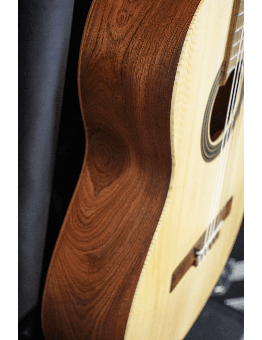 Laqant By Alhambra® Guitarra Clásica Estudio Con Funda