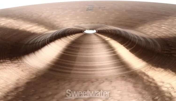 Paiste Platillo Black Big Beat 22" Serie 2002