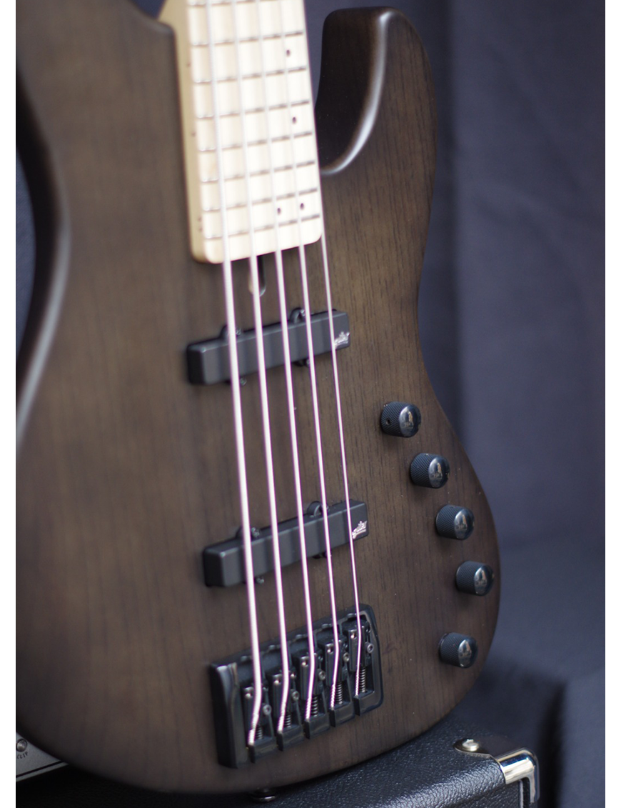 FGN® Mighty Jazz ASH DEM JMJ5 Bajo Eléctrico 5 Cuerdas Funda | T Brown Flat
